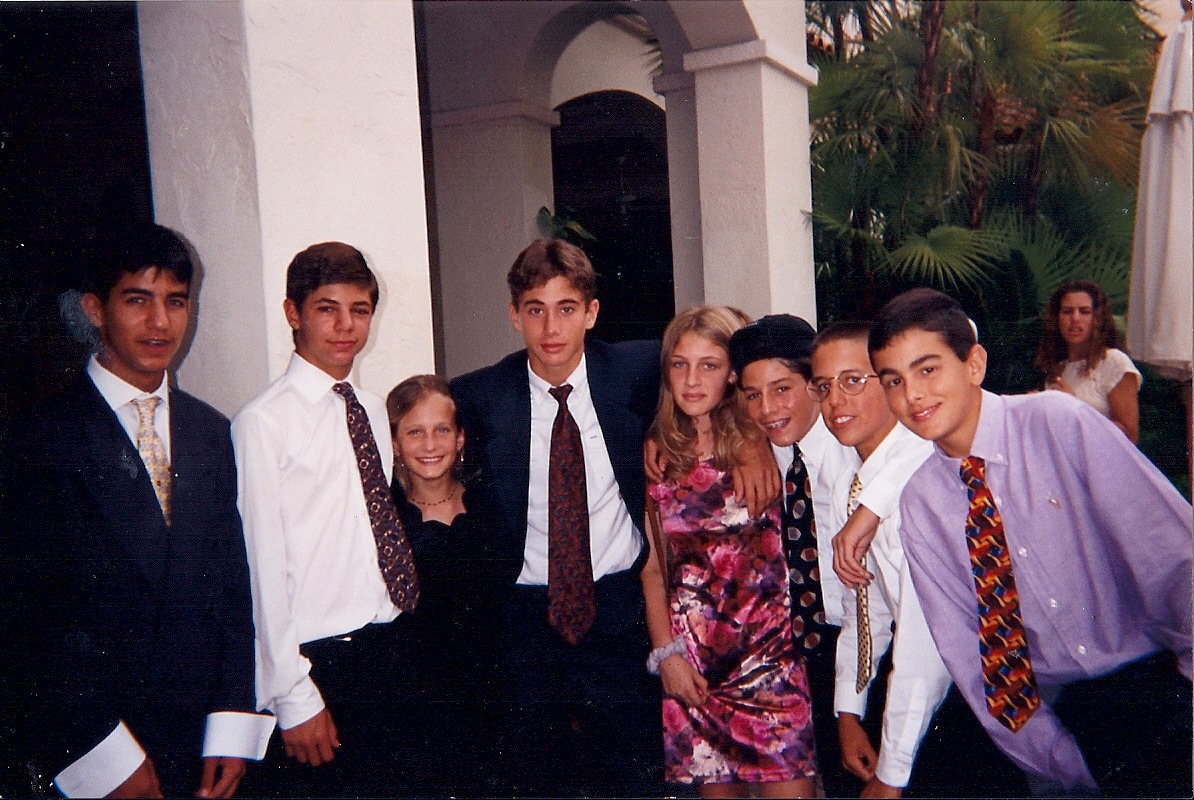 Goldberg Presents: JR/SR | Teenage - A film by Matt Wolf